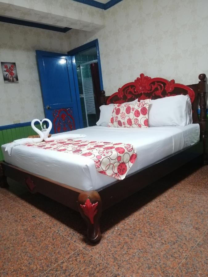 Sang Yoo Mountain View Tagaytay Bed And Breakfast - Taal Lake View Tagaytay City Esterno foto