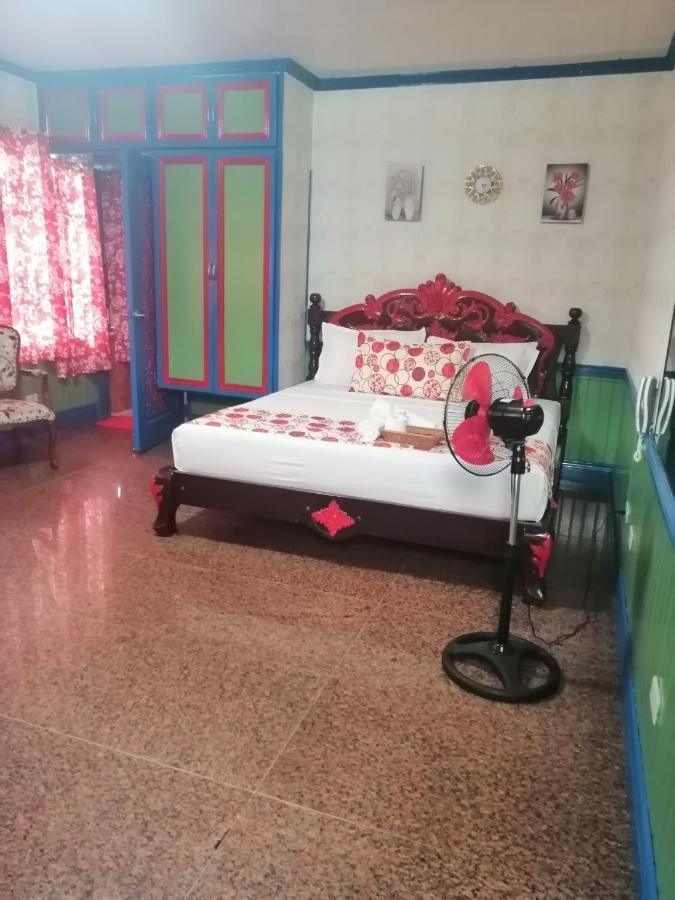 Sang Yoo Mountain View Tagaytay Bed And Breakfast - Taal Lake View Tagaytay City Esterno foto